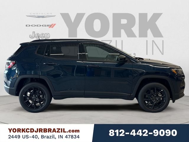 New 2026 Fathom Blue Pearl Coat Jeep Latitude image 6