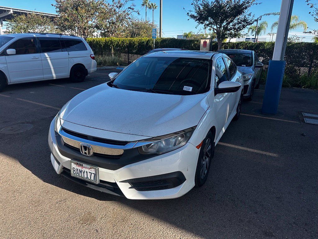 Used 2017 White Honda EX image 8