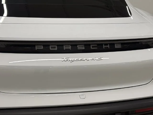 Certified Used 2021  Porsche 4S image 12