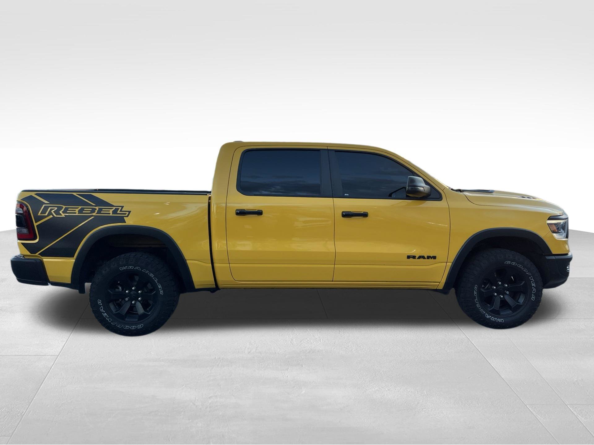 Used 2023 Yellow Ram Rebel image 4