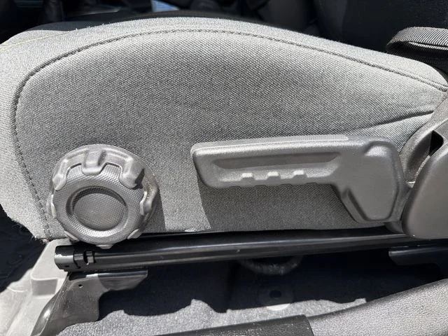 Used 2025 Black Jeep Sport S image 21
