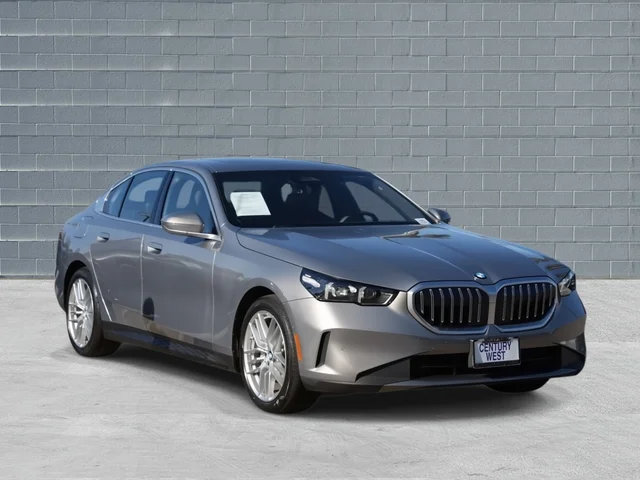 2025 BMW 5 Series 530i Sedan