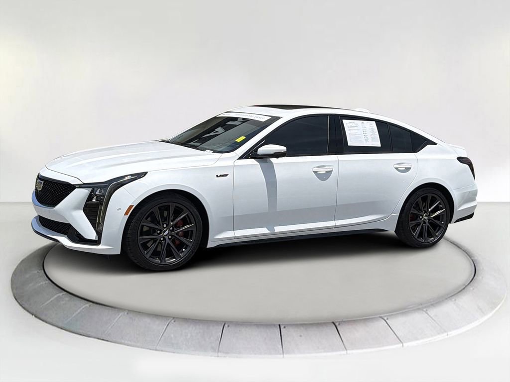 2025 Cadillac CT5 V-Series's photo