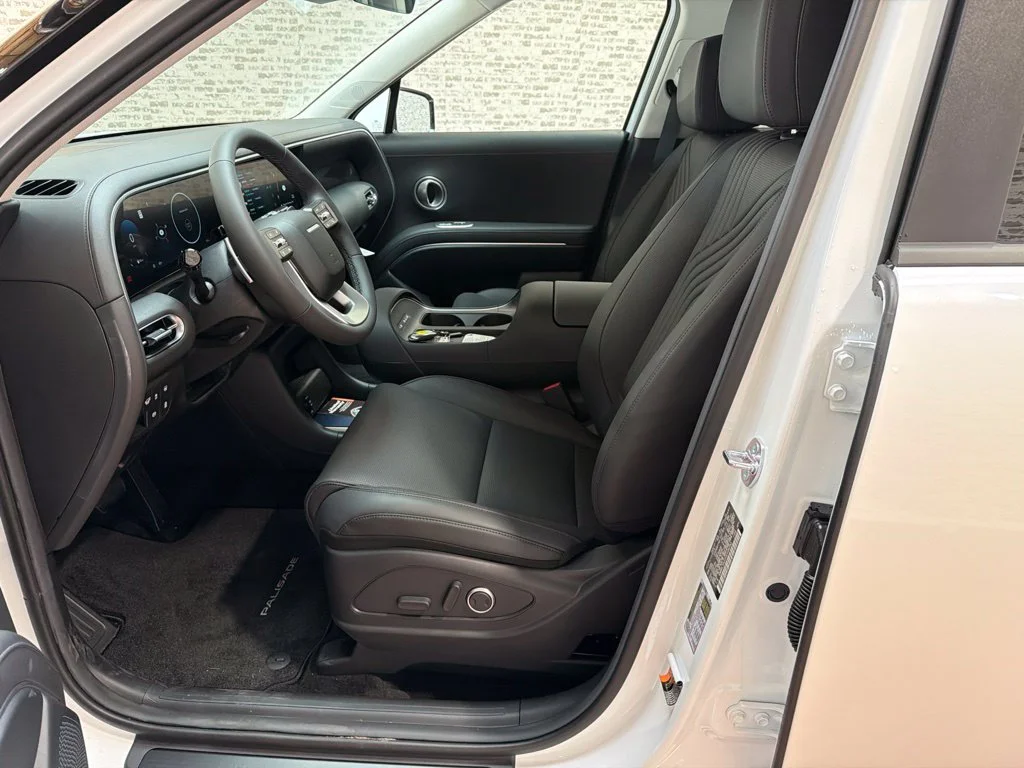 New 2027 Creamy White Pearl Hyundai SEL image 35