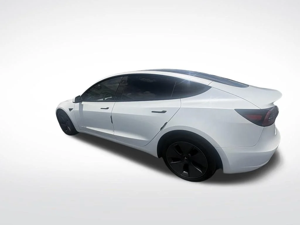 Used 2023 White Tesla Base image 6