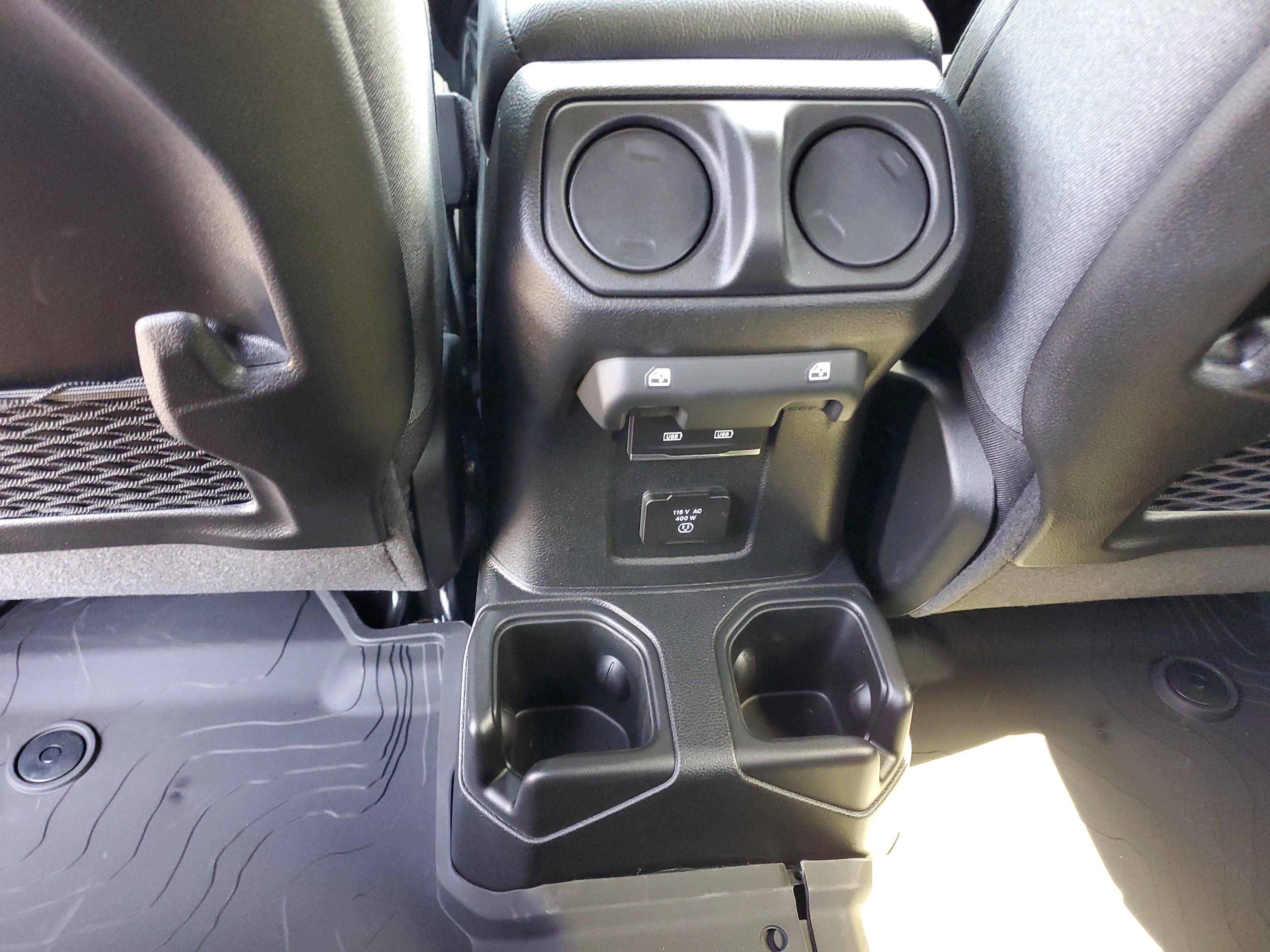 New 2026 Reign Jeep Rubicon image 16