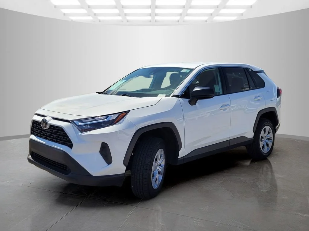 Used 2024  Toyota LE image 8