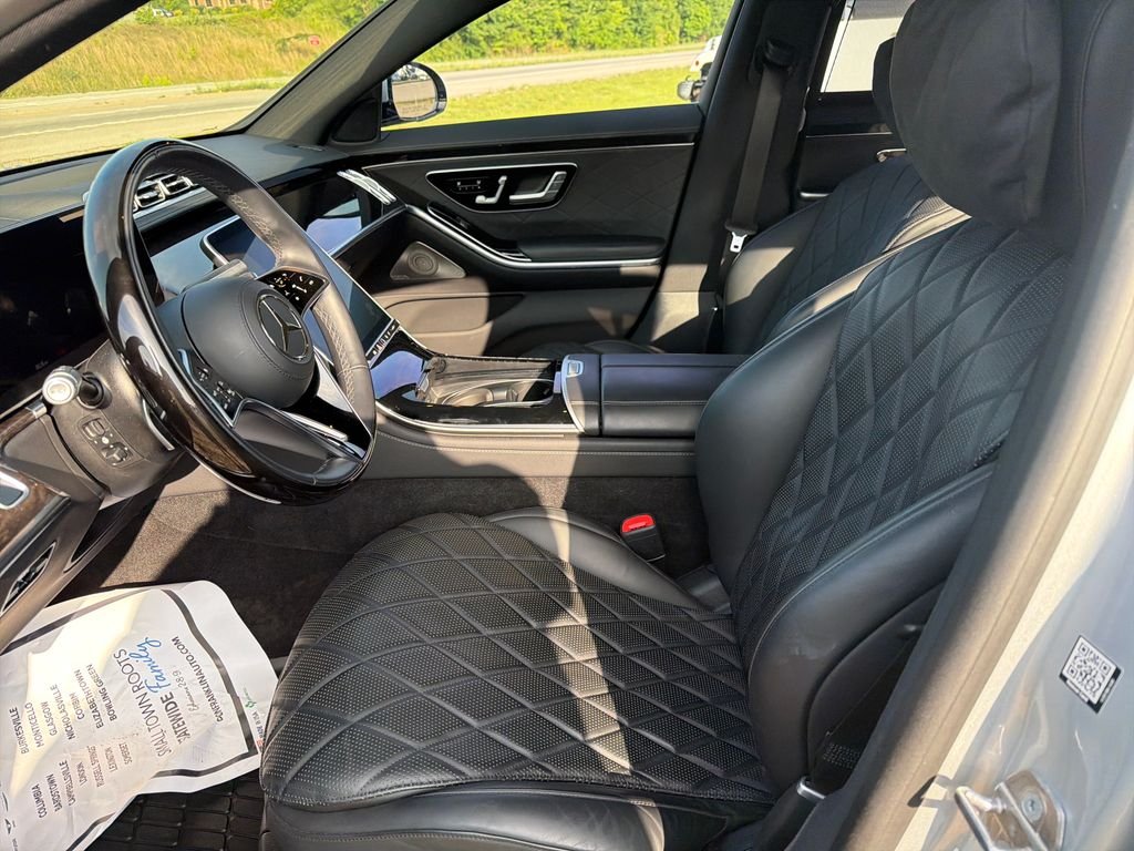 Used 2021 Silver Mercedes-Benz S 580 image 9