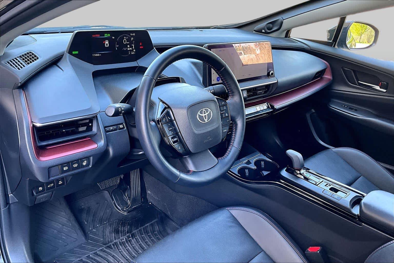 Used 2023 Midnight Black Metallic Toyota XSE Premium image 18