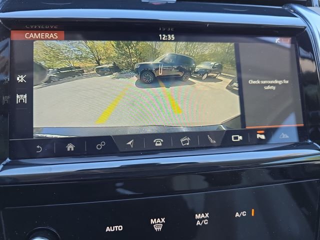 Used 2020 Blue Land Rover SE image 26