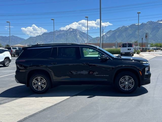 New 2026 Mosaic Black Metallic Chevrolet LT image 6