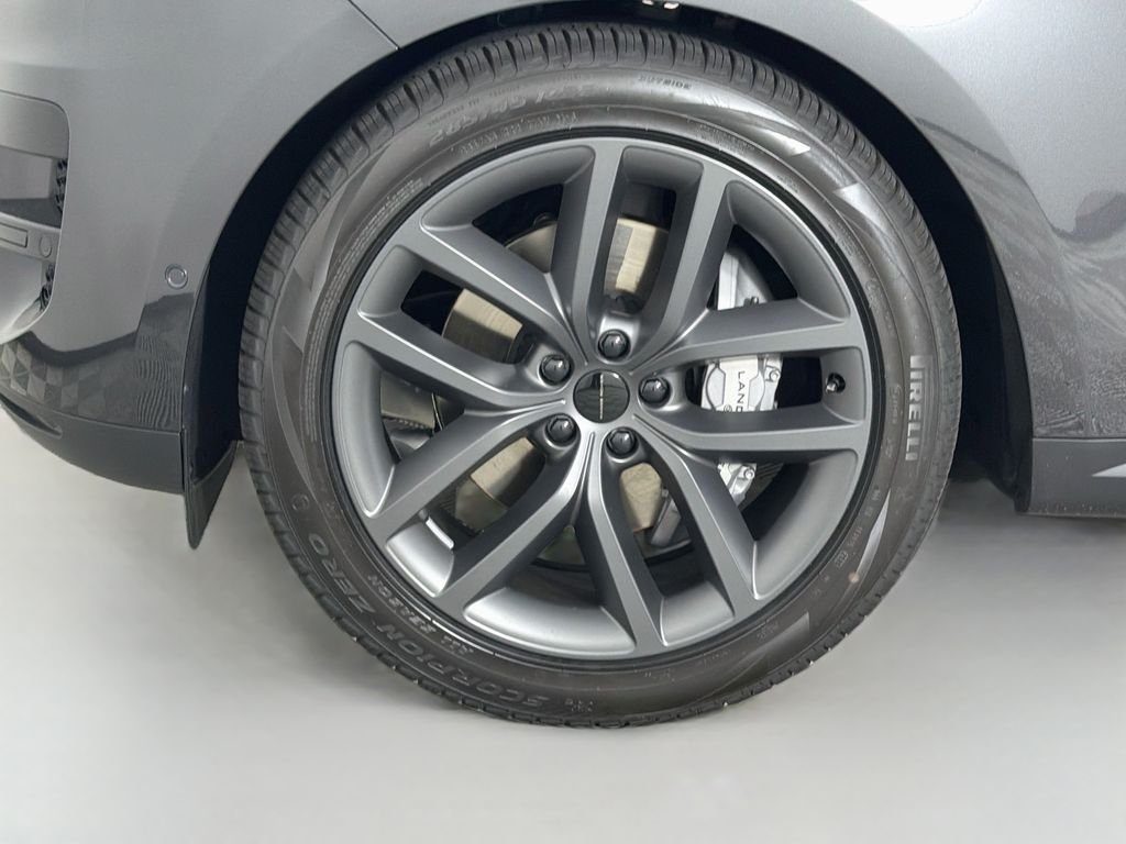 New 2027 Carpathian Grey Land Rover  SE P360 image 33