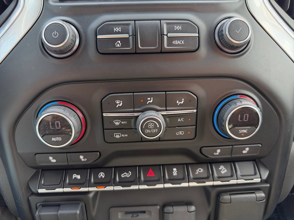 Used 2021 SATIN STEEL METALLIC Chevrolet LT image 12