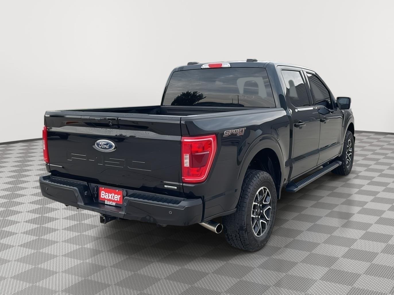 Used 2022 Agate Black Ford XLT image 3