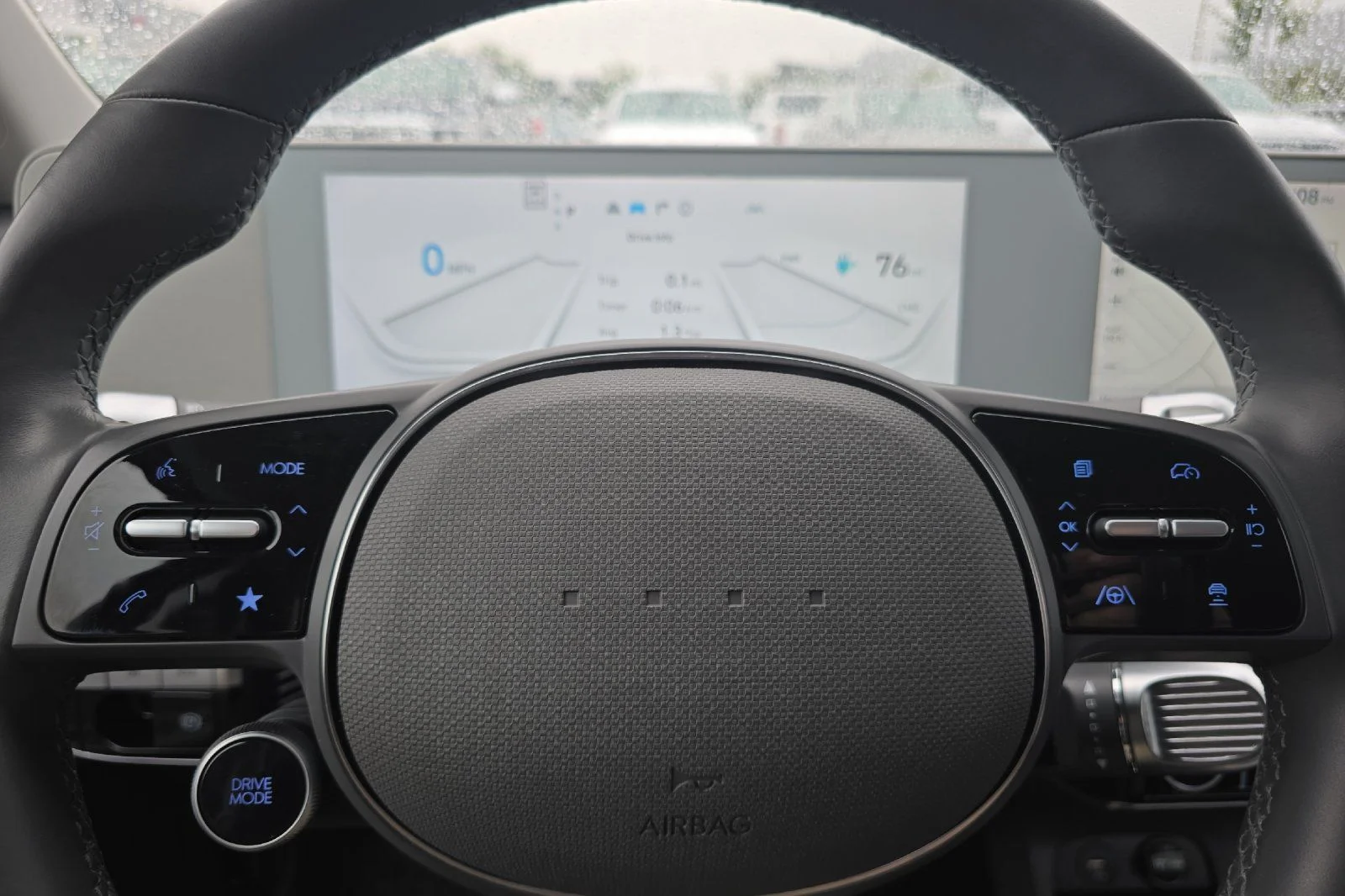 Used 2024 Green Hyundai SEL image 25