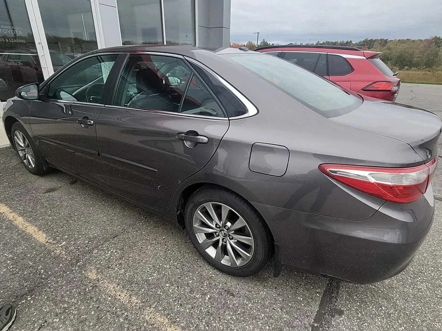 Used 2016 Toyota Camry XLE with VIN 4T4BF1FK6GR570076 for sale in Waterville, ME