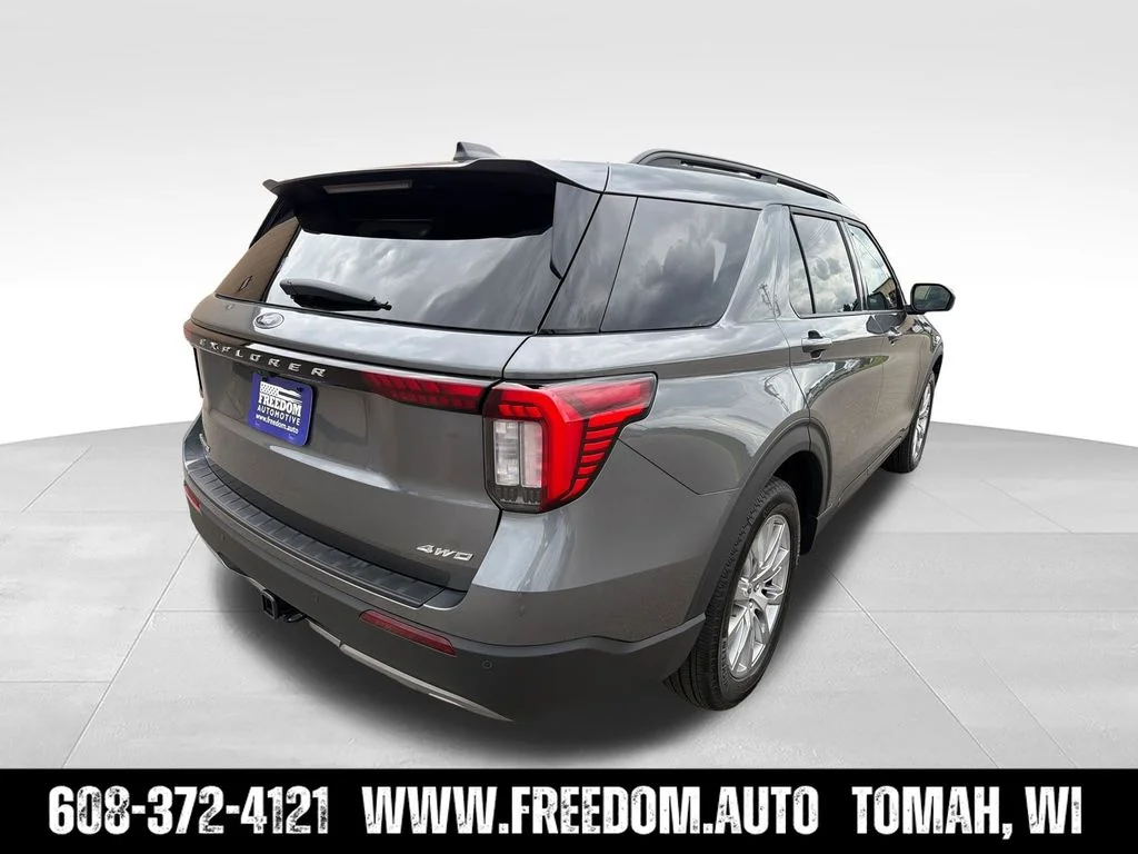 New 2026 Gray Ford Active image 5