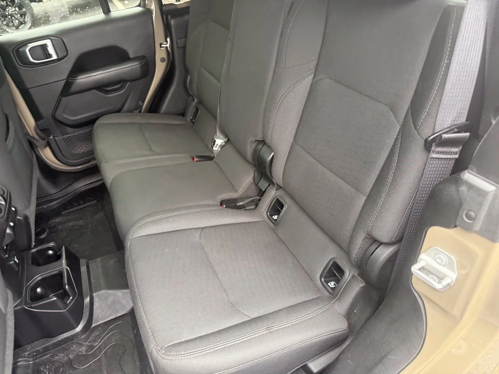 Used 2020 Green Jeep Overland image 42