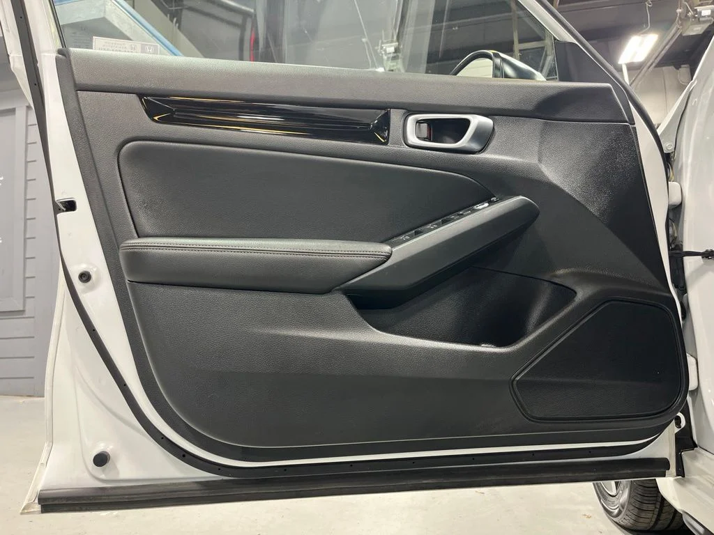 2024 Honda Civic Hatchback EX-L - Photo 10