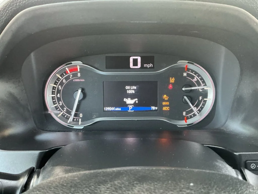 Used 2017 White Honda Elite image 20