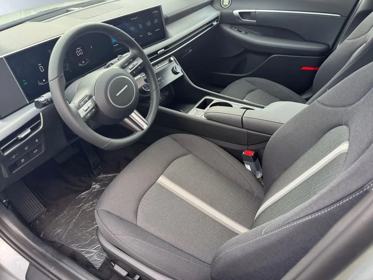 New 2026 Silver Hyundai SEL image 7