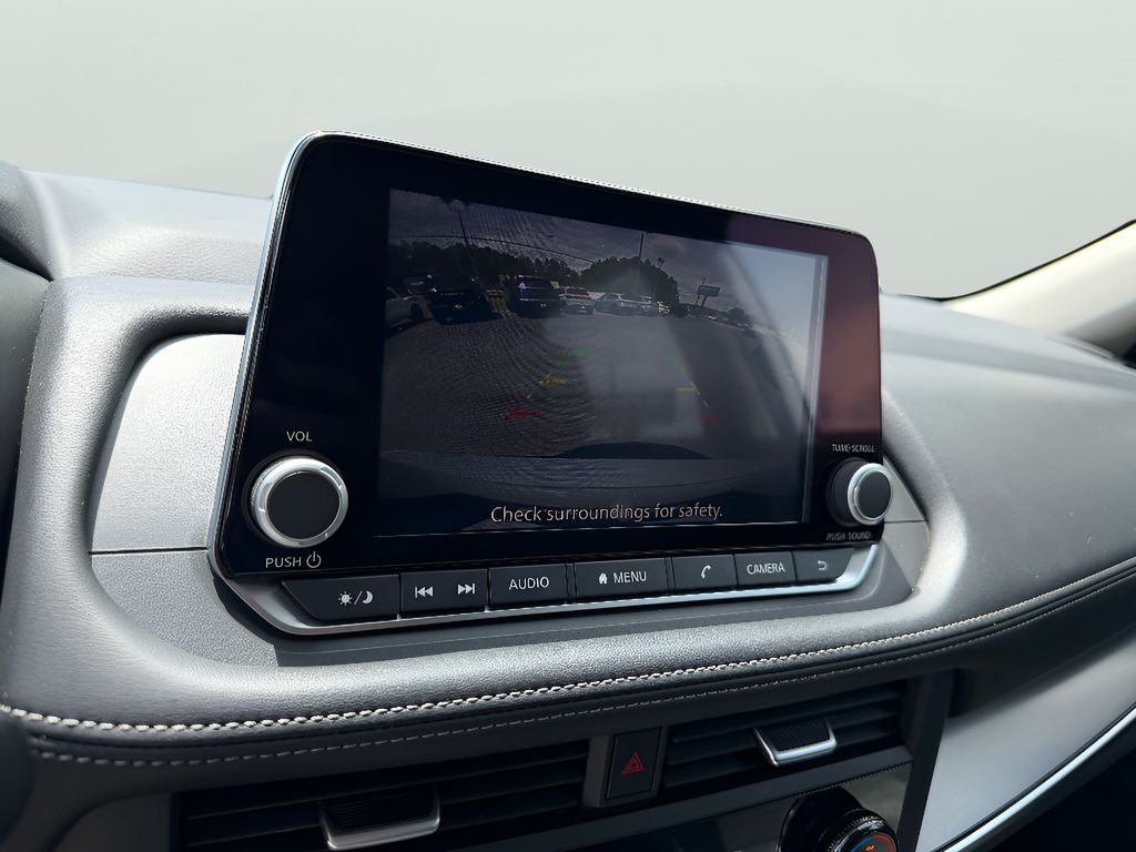 2024 Nissan Rogue SV - Photo 25