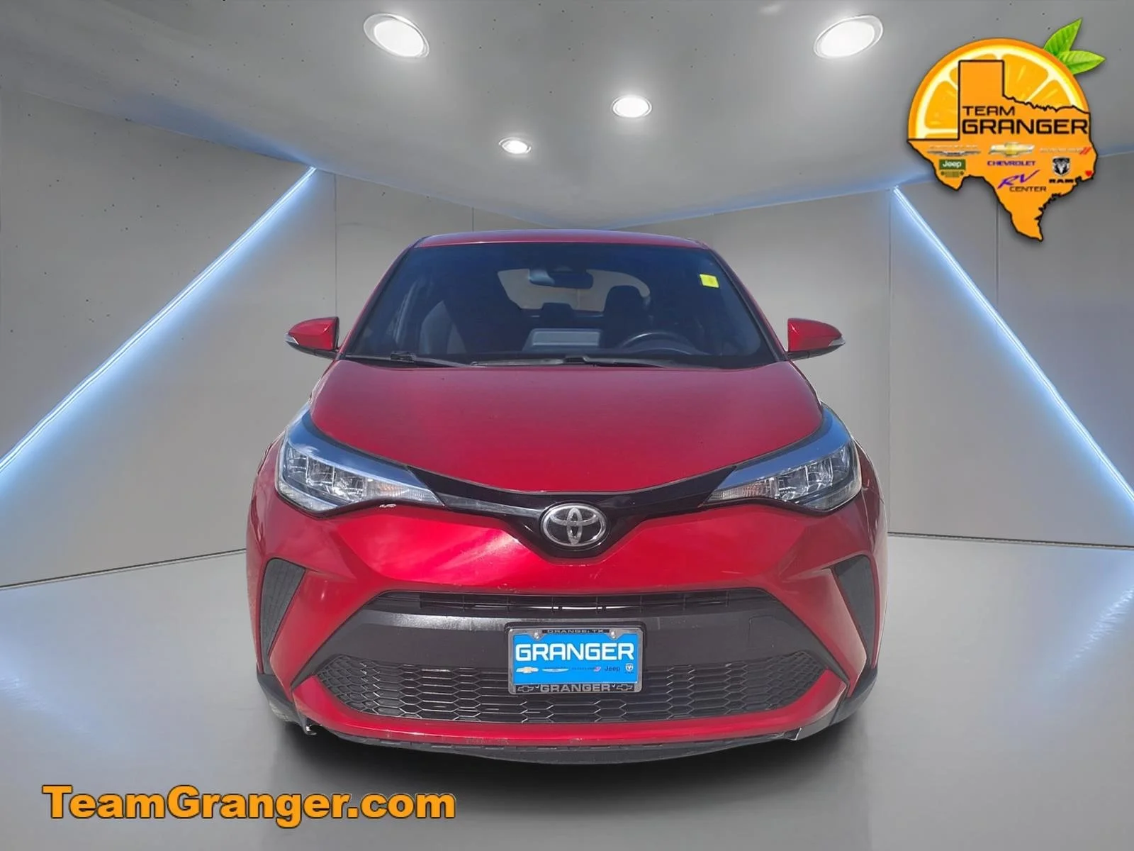 Used 2021 Red Toyota XLE image 5