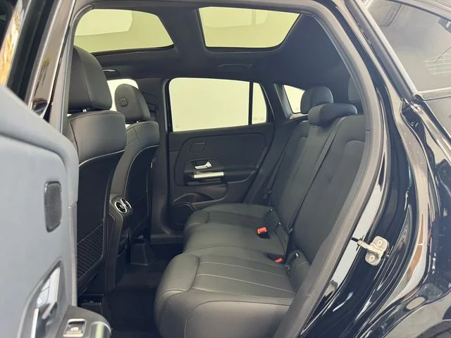 New 2026 Black Mercedes-Benz GLA 250 image 20