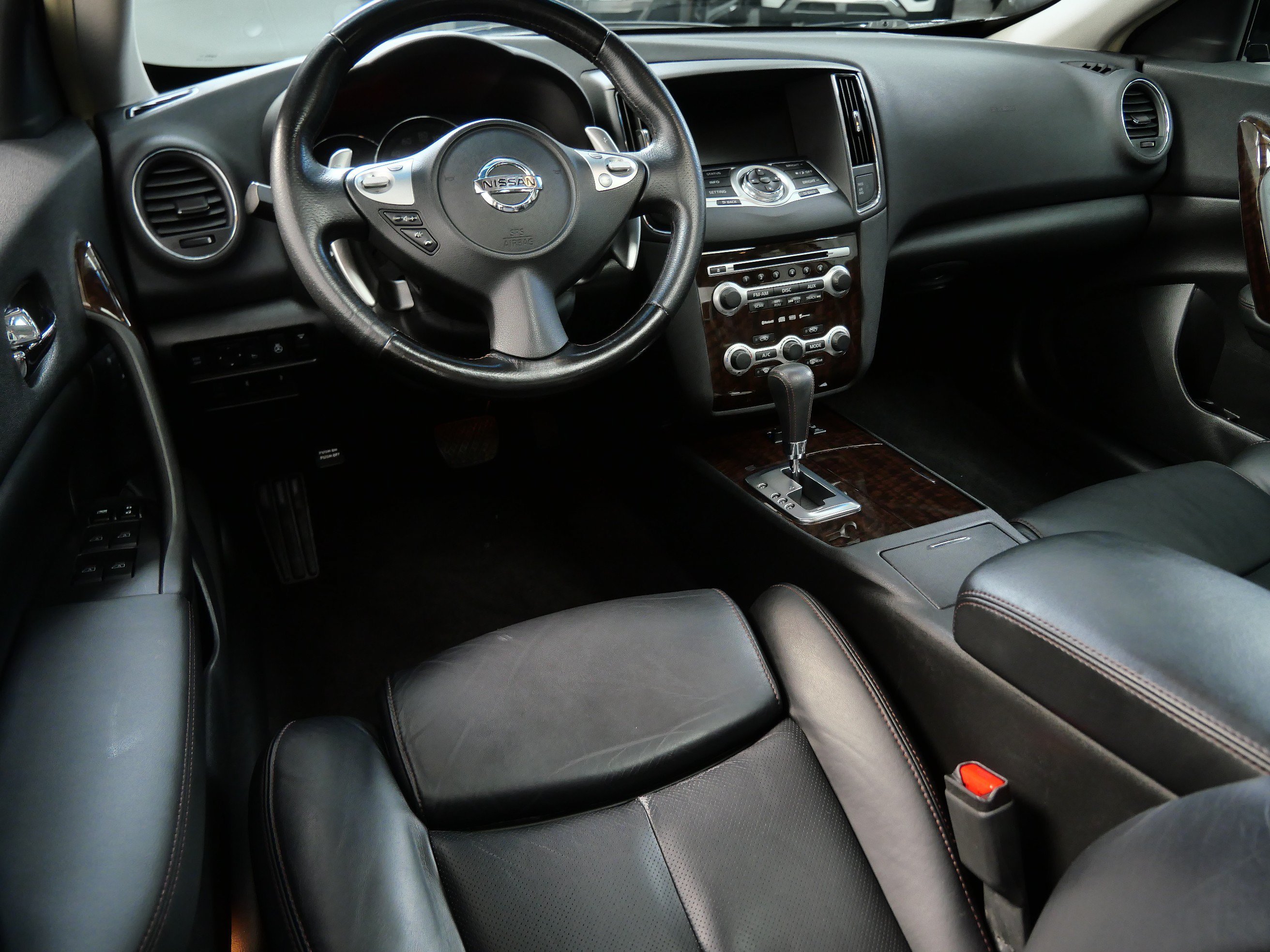Used 2010 Nissan Maxima SV with VIN 1N4AA5AP1AC868234 for sale in Minnetonka, Minnesota