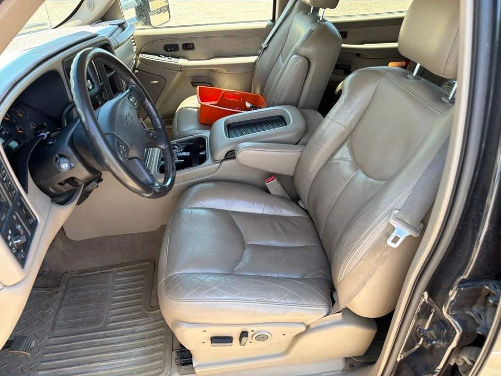 Used 2003 Gray Chevrolet LT image 9