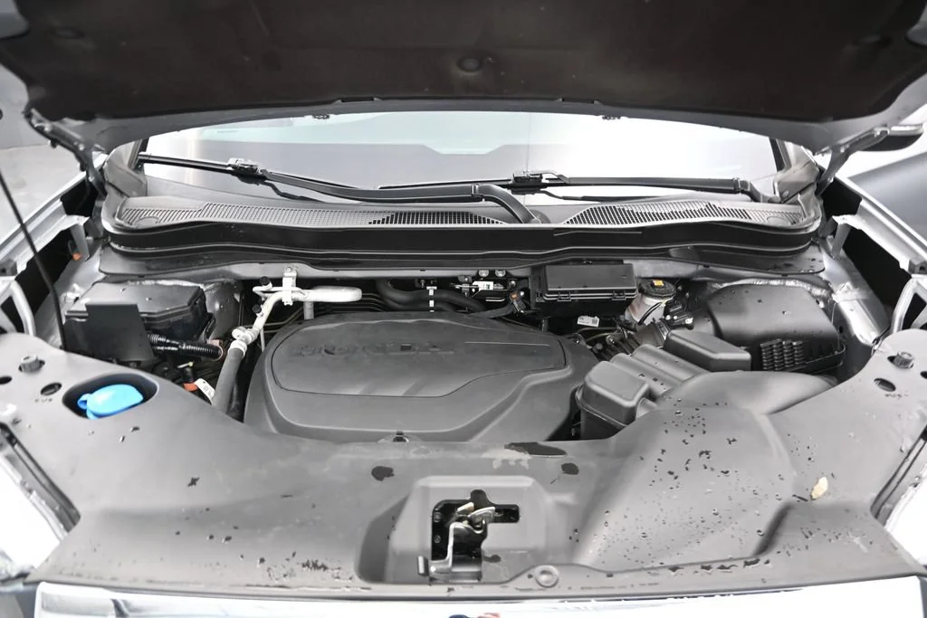 Used 2023 Lunar Silver Metallic Honda EX-L image 12