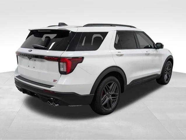 New 2026 Star White Metallic Tri-Coat Ford ST image 49