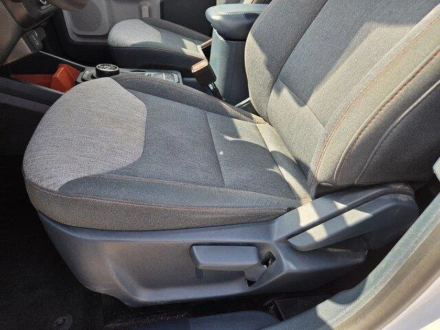 Used 2024 Oxford White Ford XLT image 12