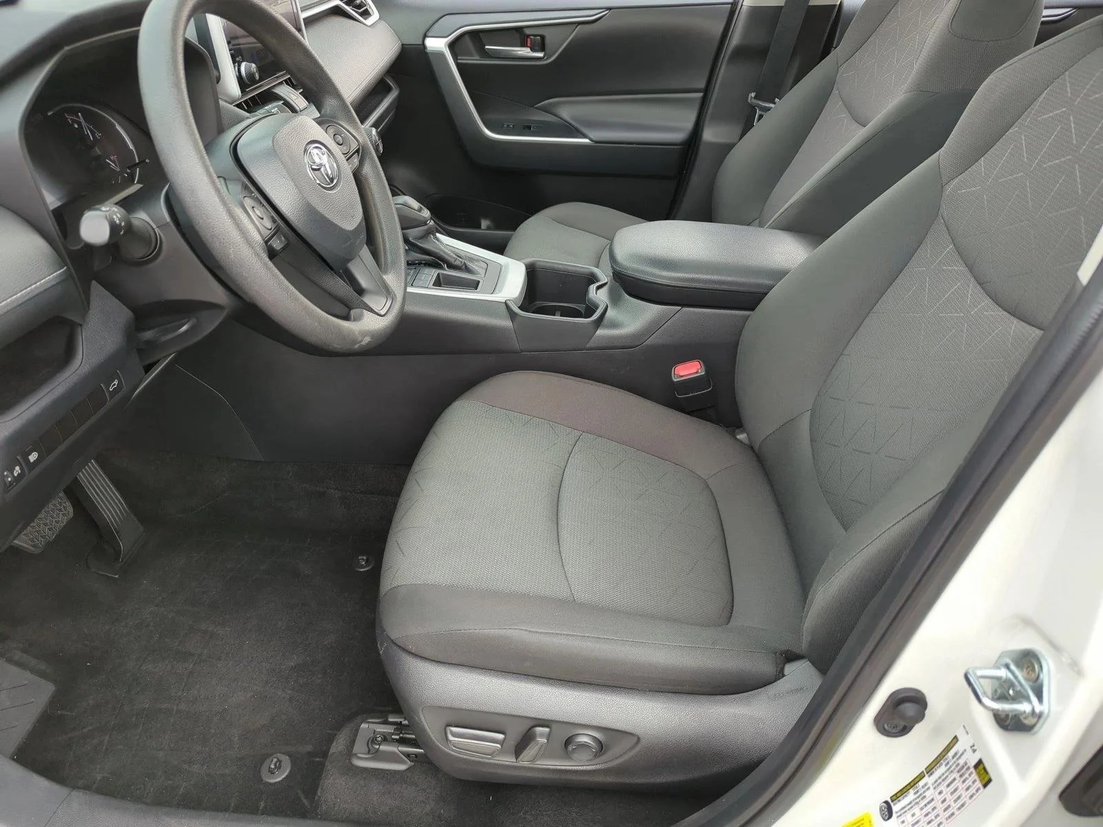 Used 2024 Ice Cap Toyota XLE image 16