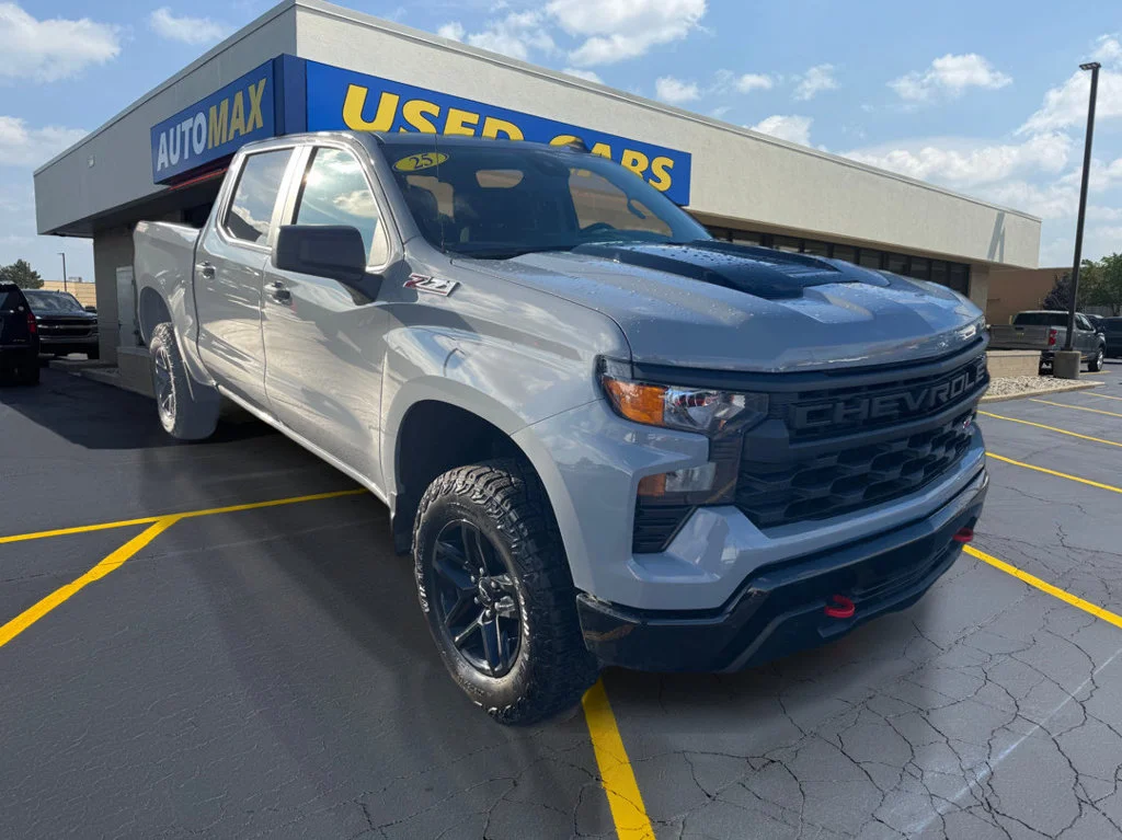 Used 2025 Slate Gray Metallic Chevrolet Custom Trail Boss image 4