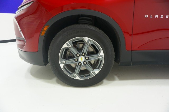 Used 2024 RED Chevrolet LT image 15