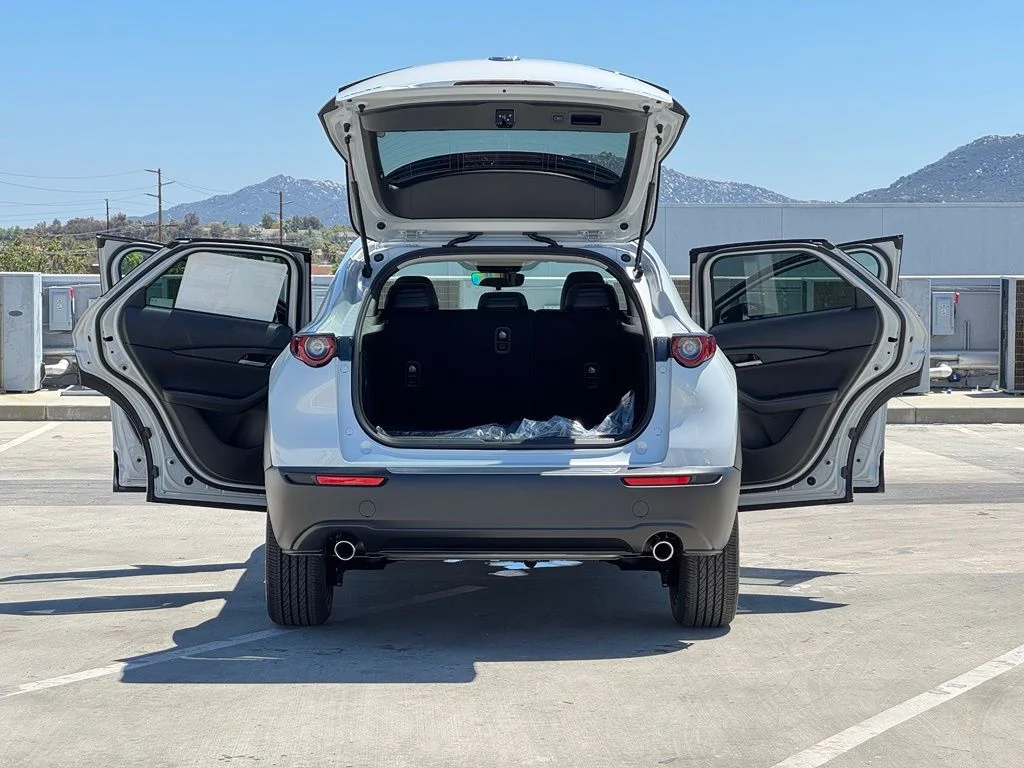 New 2026 White Mazda 2.5 S Select Sport image 26