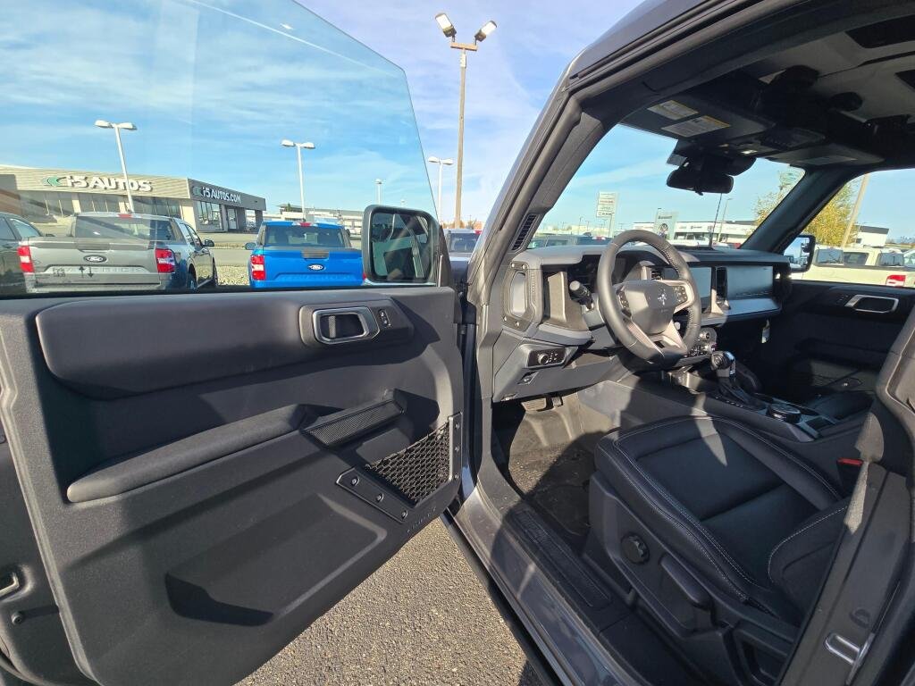New 2025 Carbonized Gray Metallic Ford Badlands® image 16