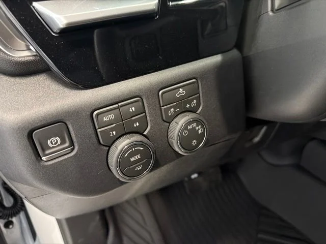 New 2026 Summit White Chevrolet LT image 16