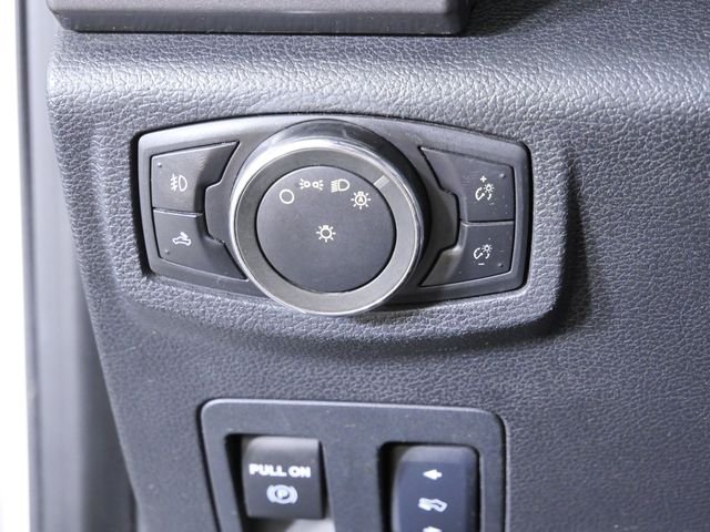Used 2015 White Ford XLT image 25