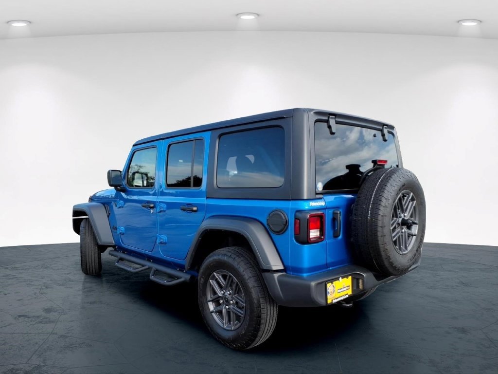 Used 2024 Blue Jeep Sport S image 12