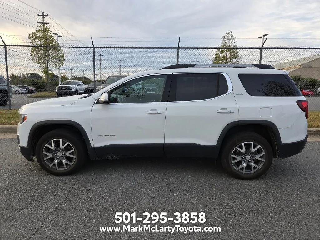 Used 2023 White GMC SLT image 7