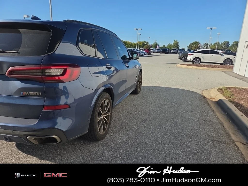 Used 2021 Blue BMW M50i image 3