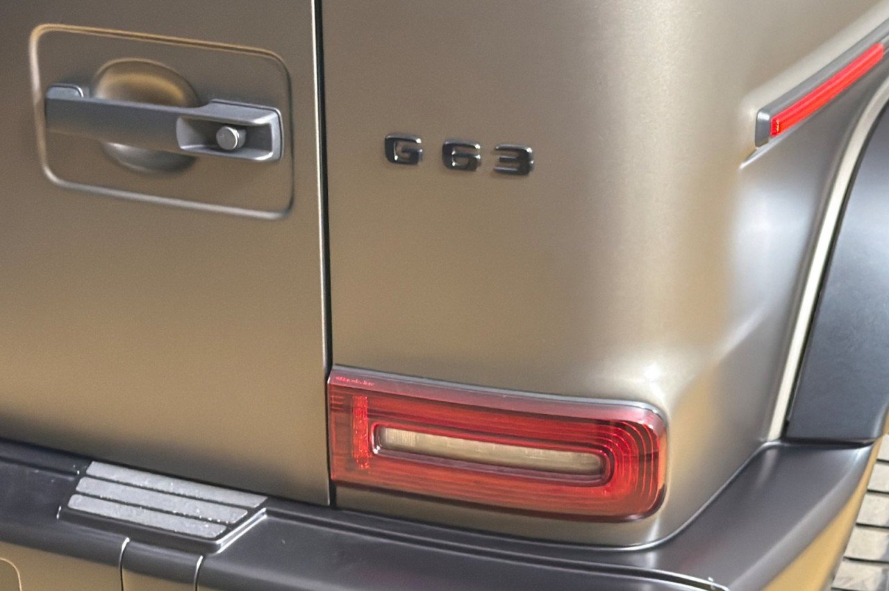 Certified Used 2025 MANUFAKTUR Monza Grey magno Mercedes-Benz AMG® G 63 image 26