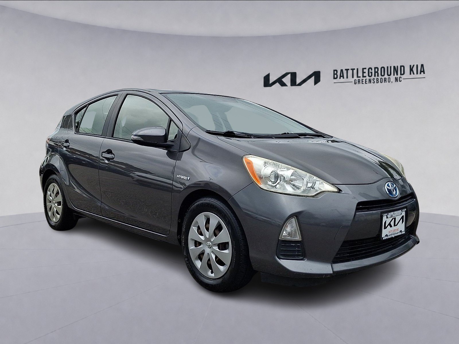 2013 Toyota Prius c Two