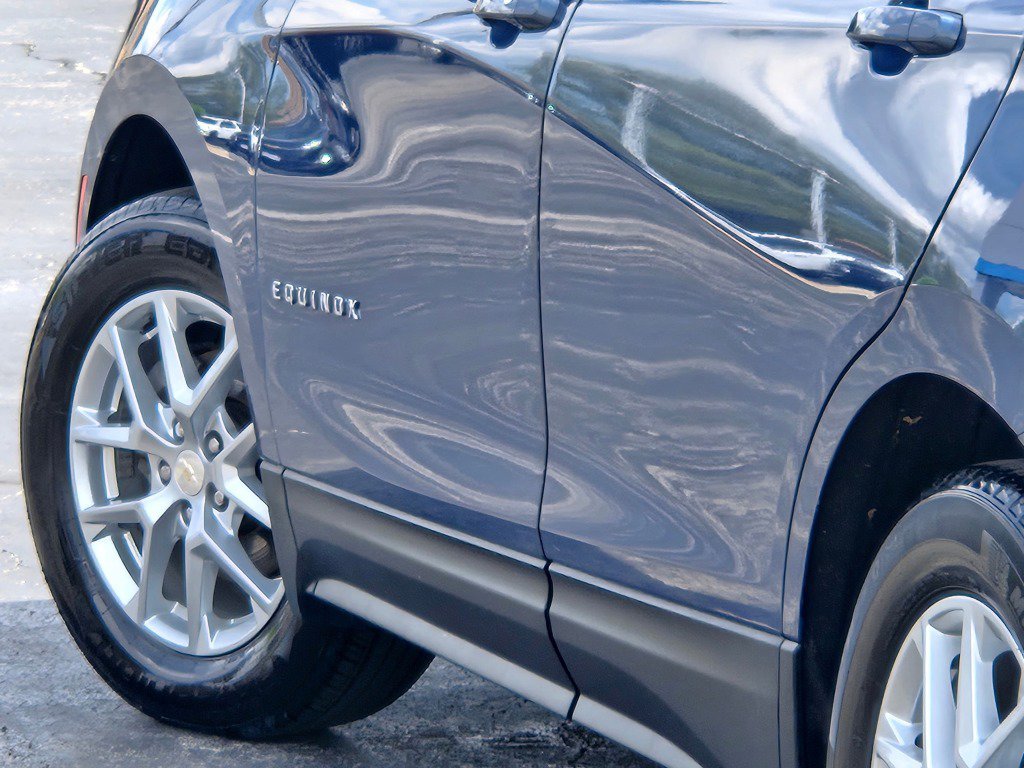 Certified Used 2024 Lakeshore Blue Metallic Chevrolet LT image 17