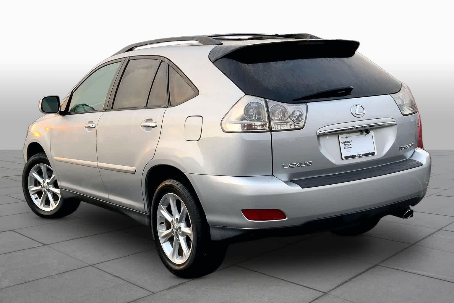 Used 2009 Classic Silver Metallic Lexus  image 11