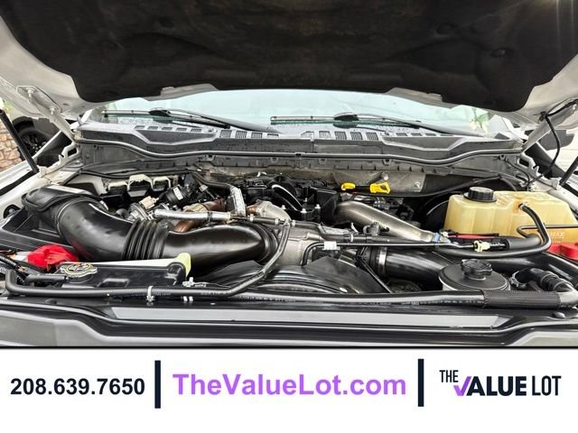 Used 2019 White Ford Lariat image 10