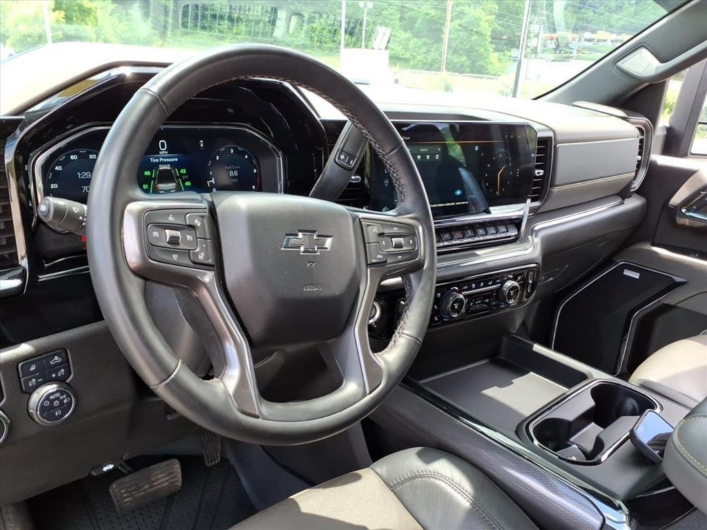 Used 2024 Black Chevrolet ZR2 image 14
