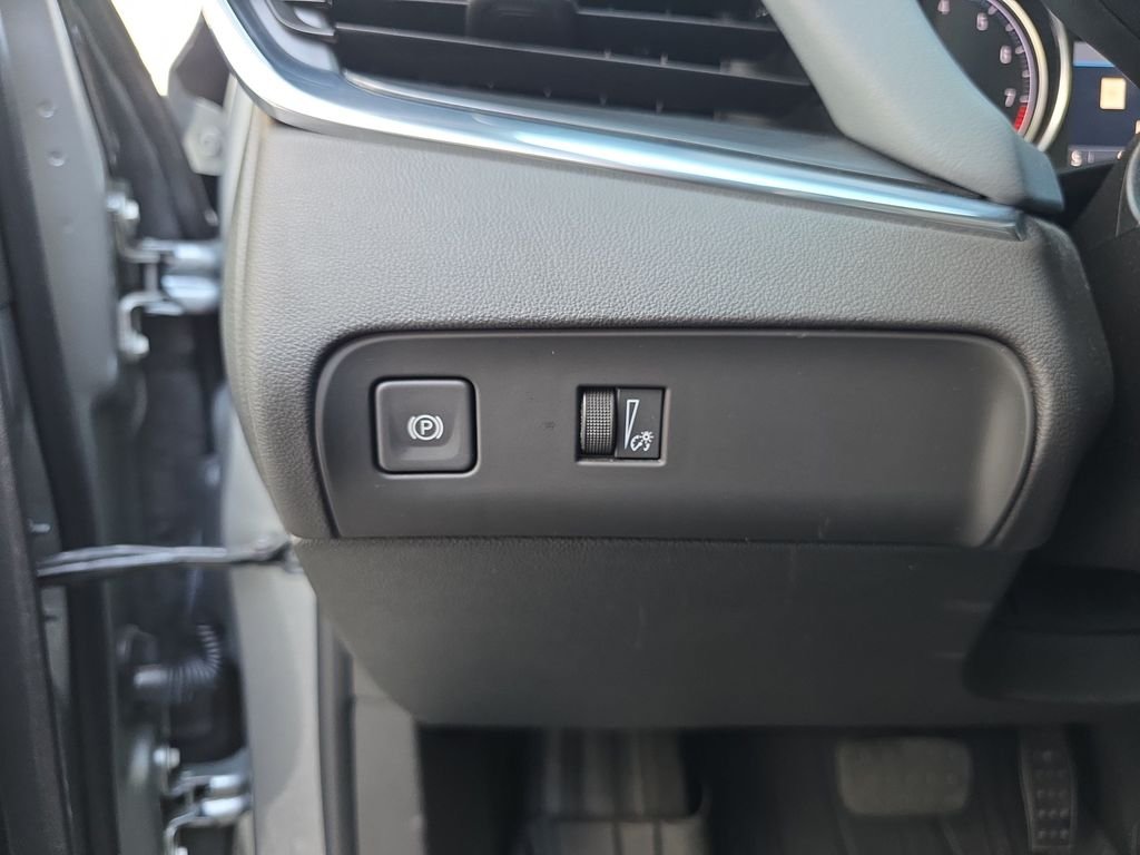 Used 2024 Gray Buick Essence image 21